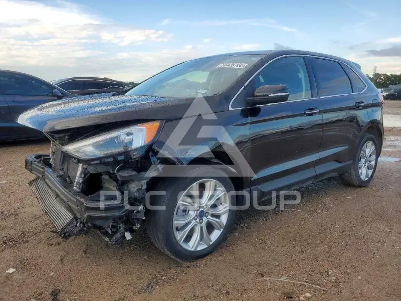 2022 Ford EDGE photo