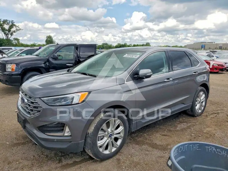 2022 Ford EDGE photo