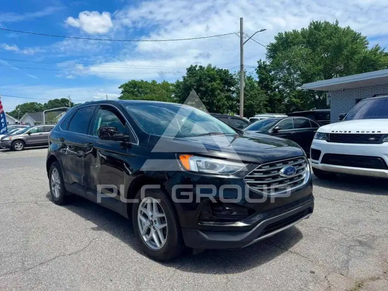 2022 Ford EDGE photo