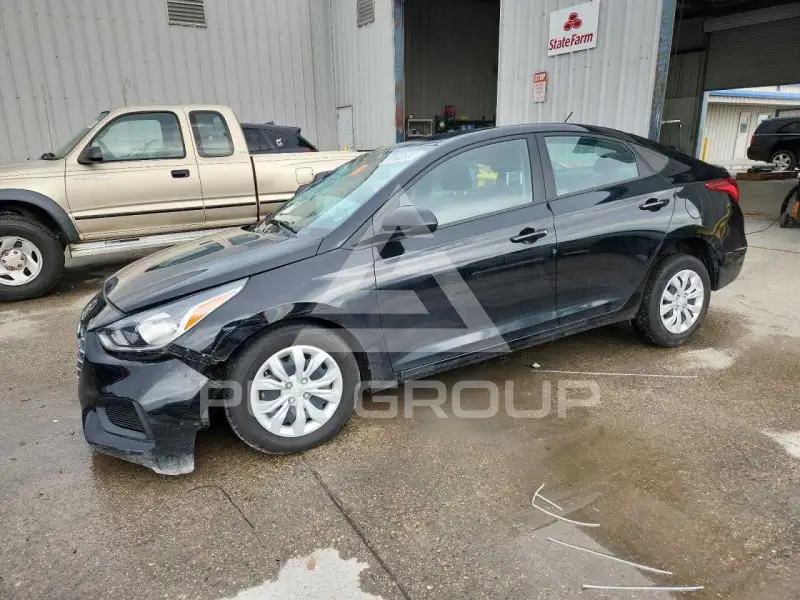 2022 Hyundai Accent photo