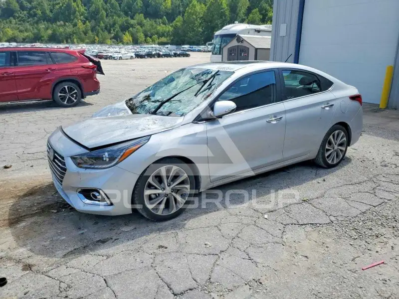 2022 Hyundai Accent фото