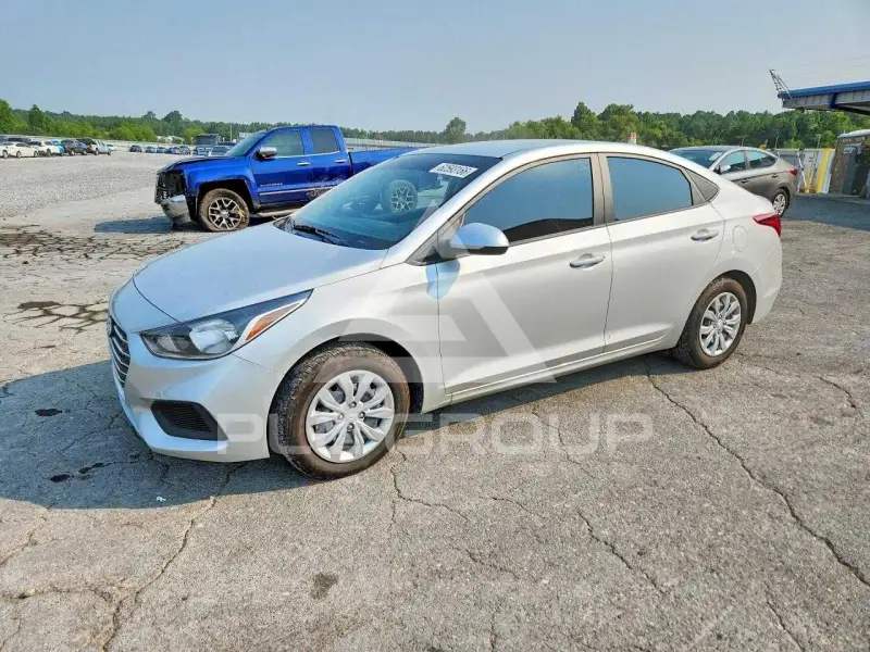 2022 Hyundai Accent фото