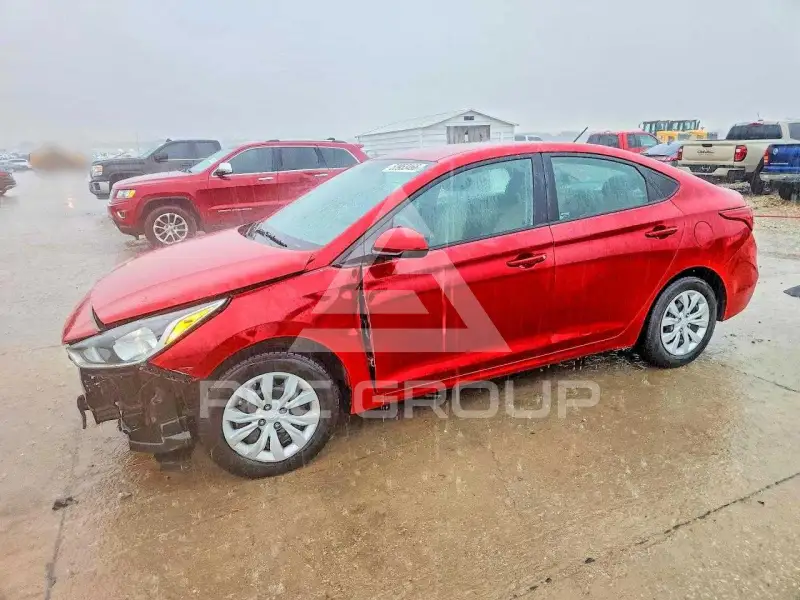 2022 Hyundai Accent photo