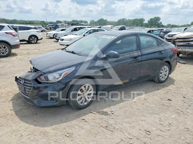2022 Hyundai Accent фото