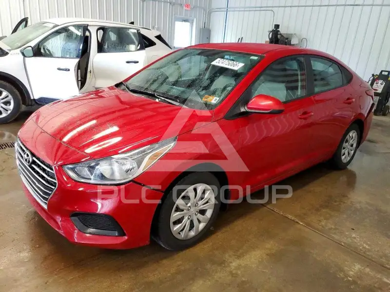 2022 Hyundai Accent photo
