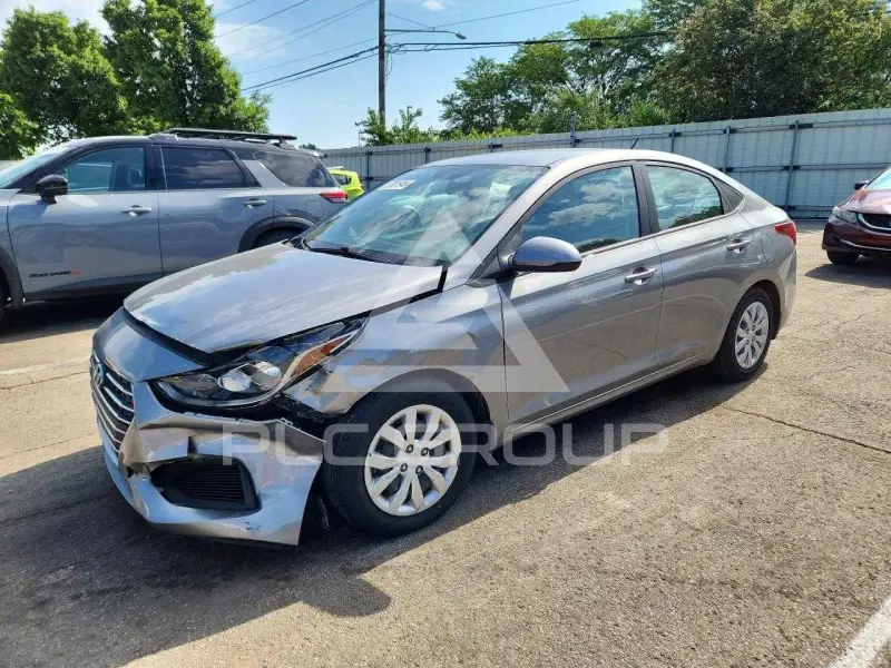 2022 Hyundai Accent фото