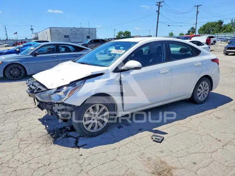 2022 Hyundai Accent photo