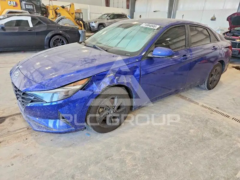 2022 Hyundai Elantra photo
