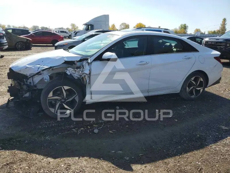 2022 Hyundai Elantra фото