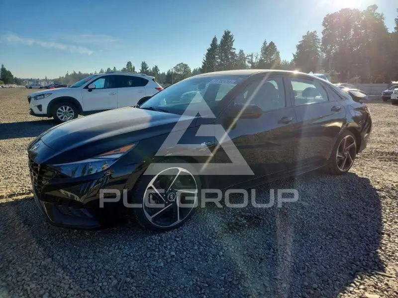 2022 Hyundai Elantra photo