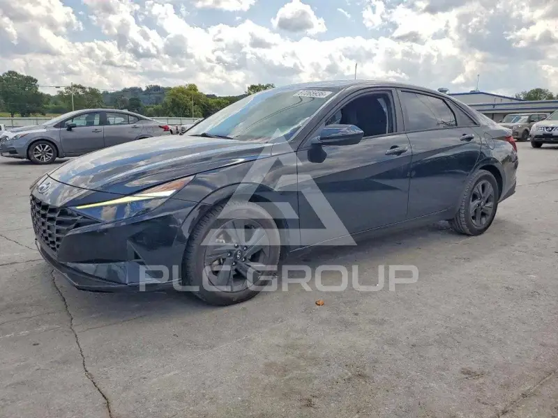 2022 Hyundai Elantra фото