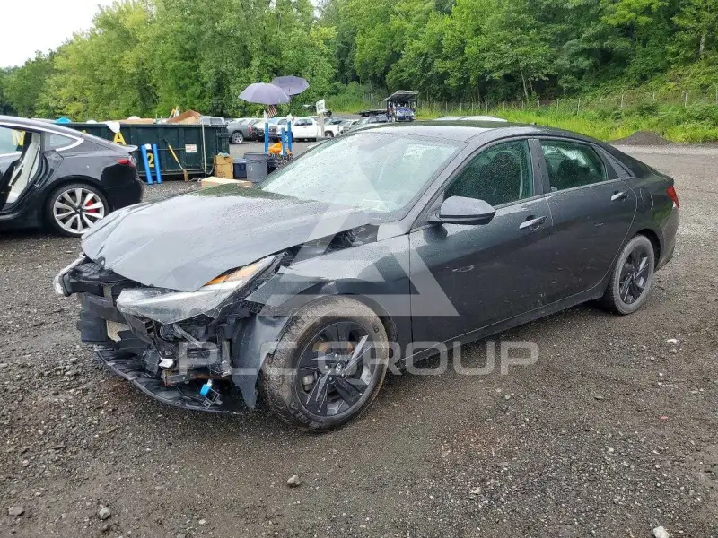 2022 Hyundai Elantra фото