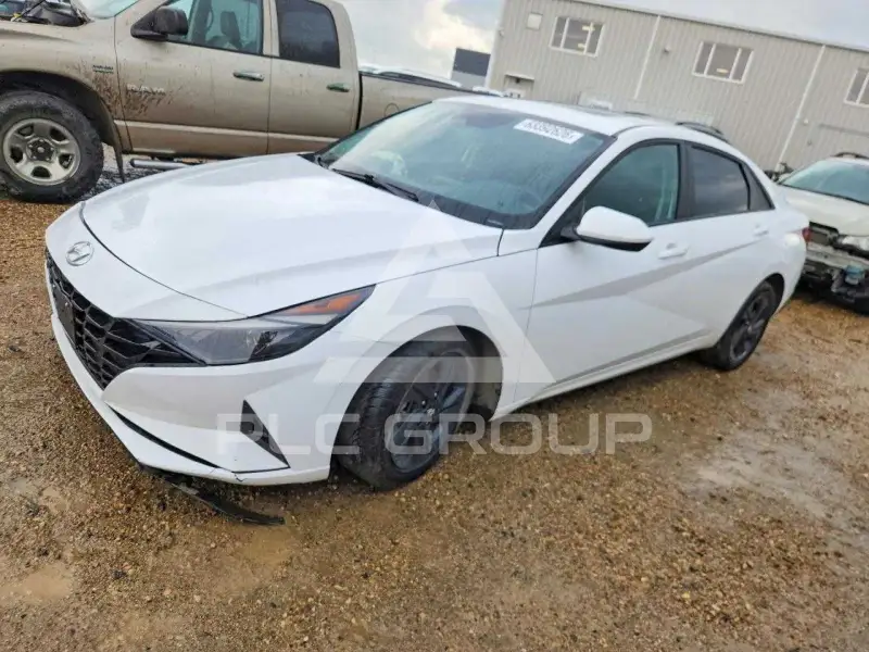 2022 Hyundai Elantra фото