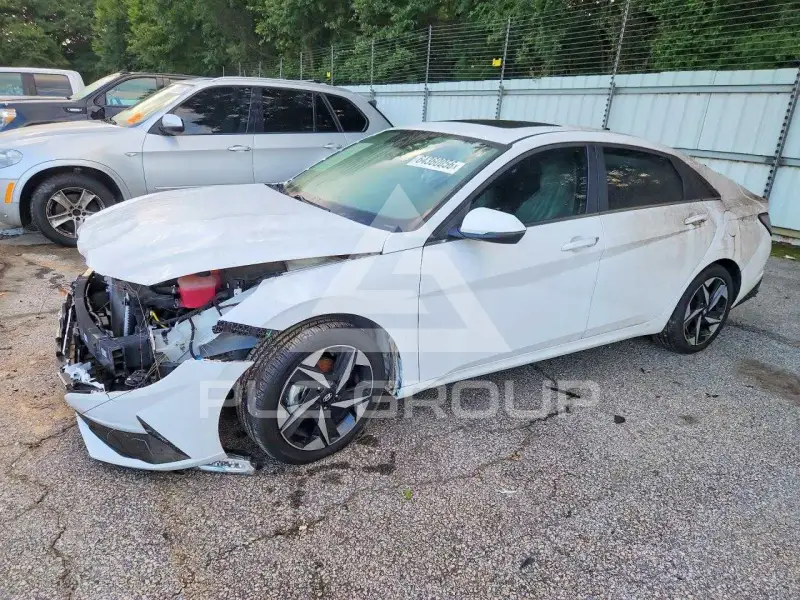 2022 Hyundai Elantra фото