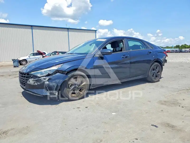 2022 Hyundai Elantra фото