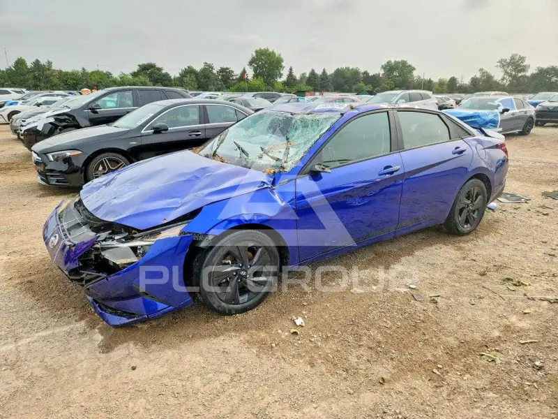 2022 Hyundai Elantra photo