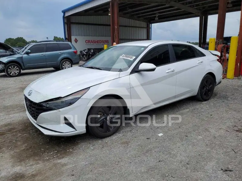 2022 Hyundai Elantra фото