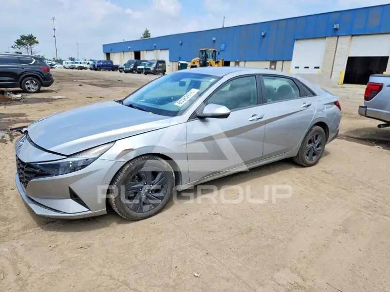 2022 Hyundai Elantra фото