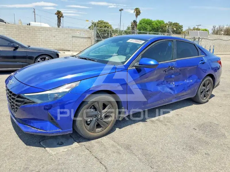 2022 Hyundai Elantra фото