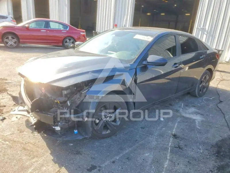 2022 Hyundai Elantra фото