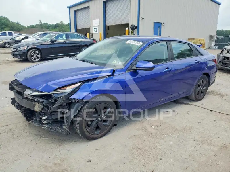 2022 Hyundai Elantra фото