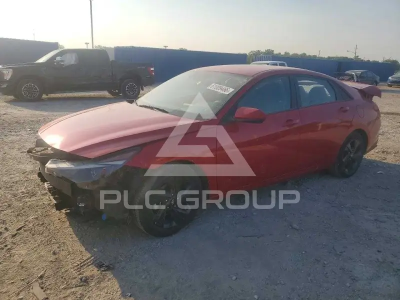 2022 Hyundai Elantra фото