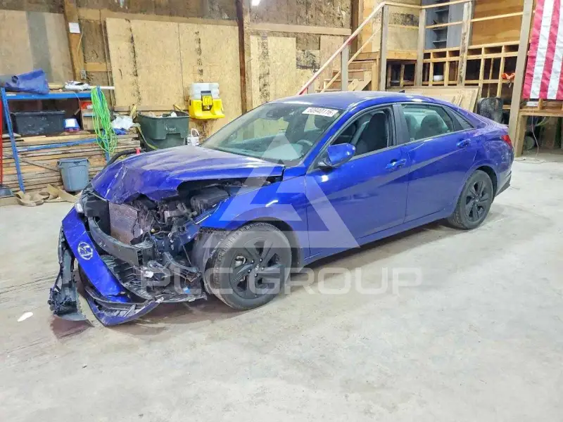 2022 Hyundai Elantra фото