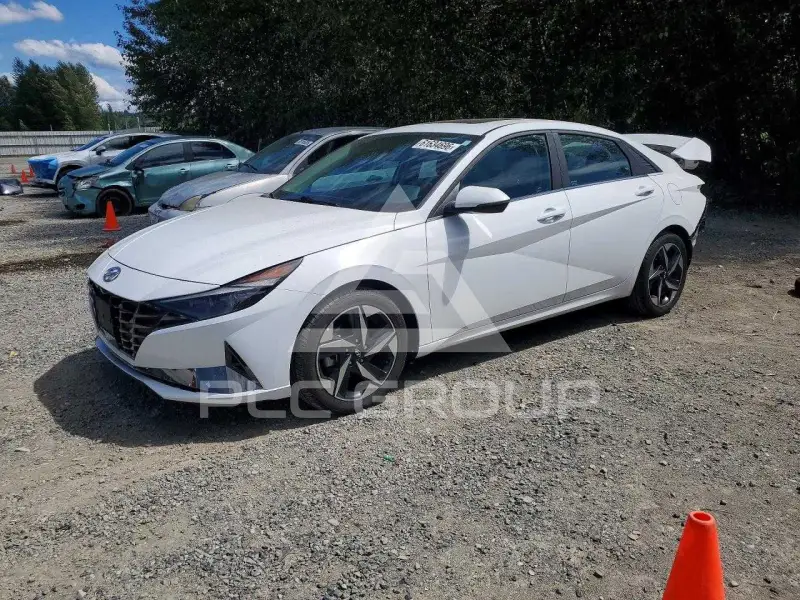 2022 Hyundai Elantra фото