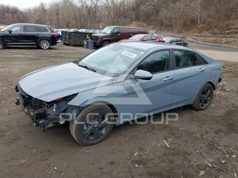 2022 Hyundai Elantra фото