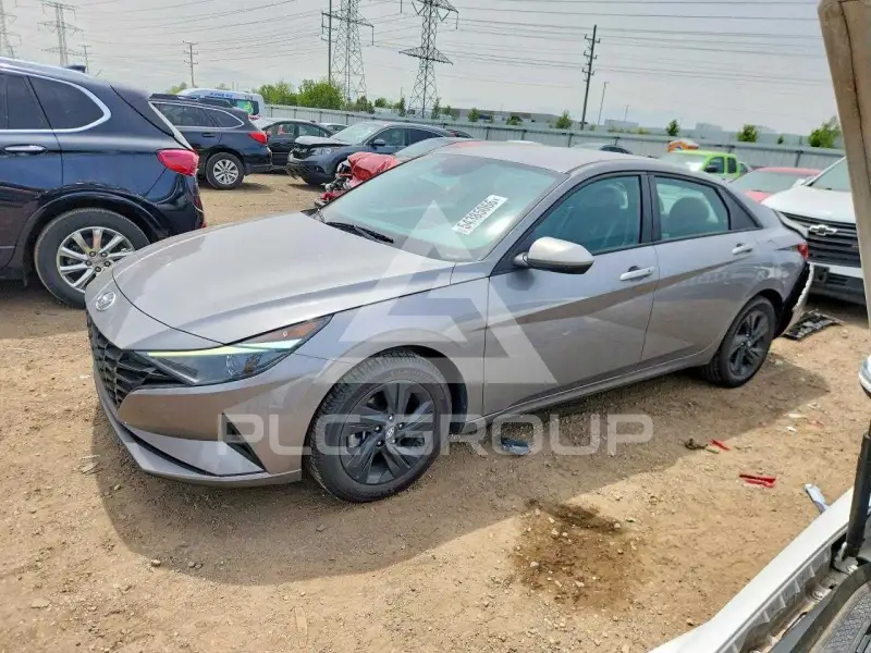 2022 Hyundai Elantra фото