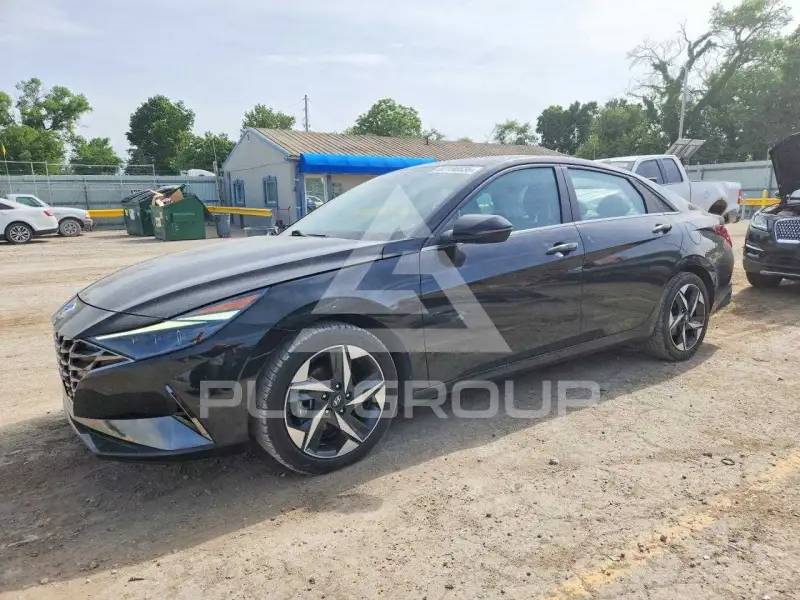 2022 Hyundai Elantra фото