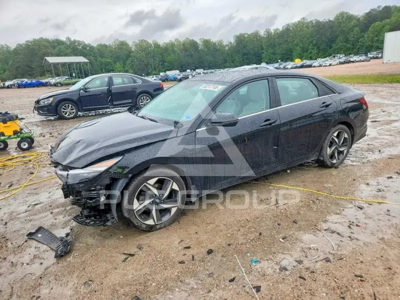 2022 Hyundai Elantra photo