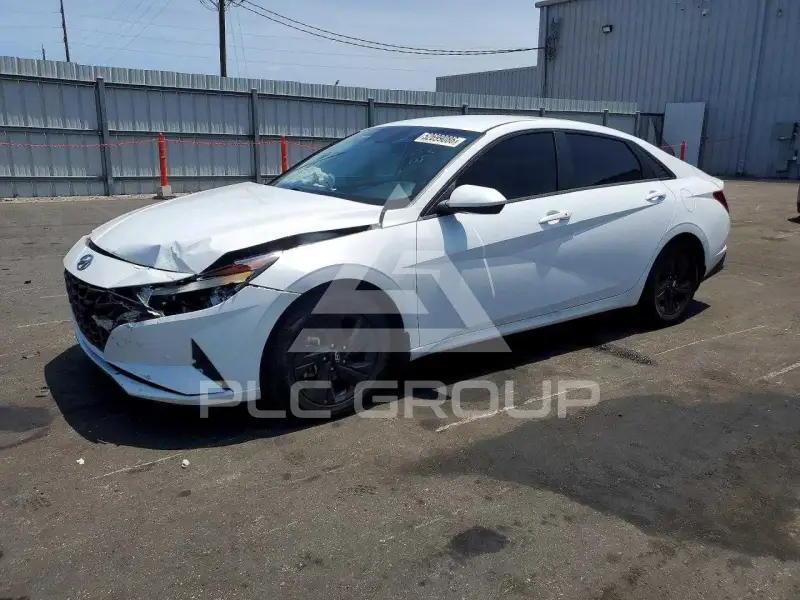 2022 Hyundai Elantra фото