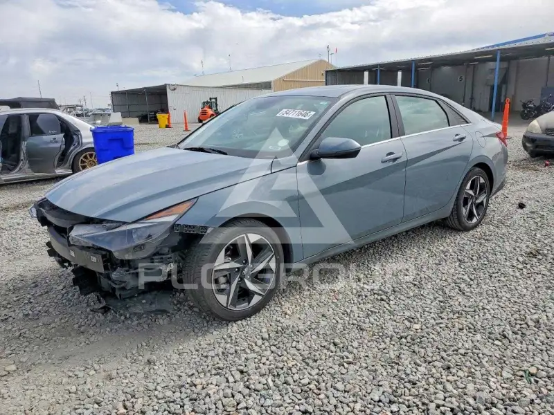 2022 Hyundai Elantra photo