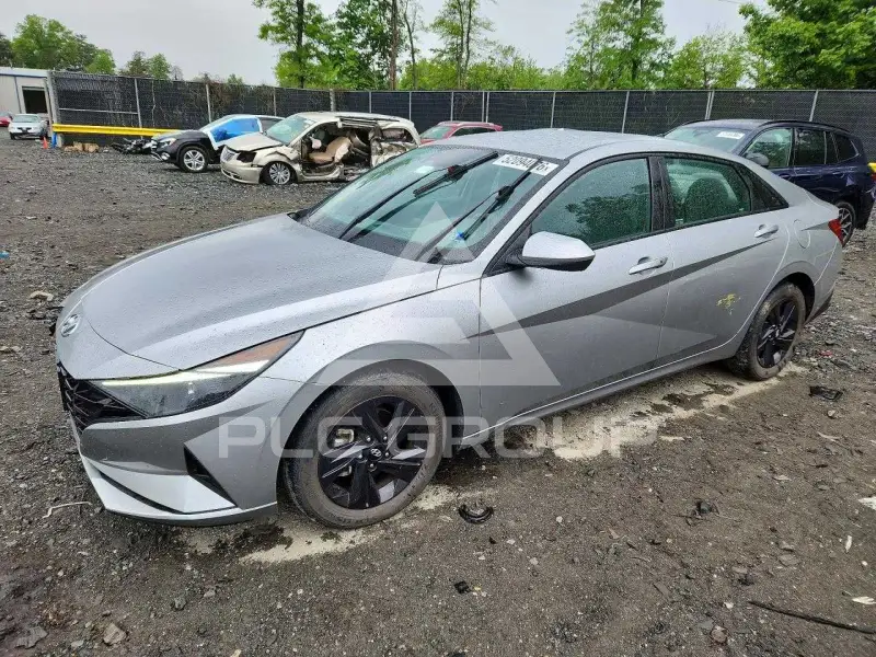 2022 Hyundai Elantra фото