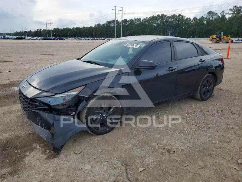 2022 Hyundai Elantra photo