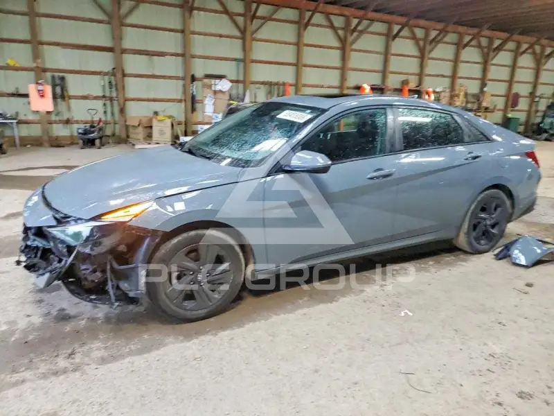 2022 Hyundai Elantra фото