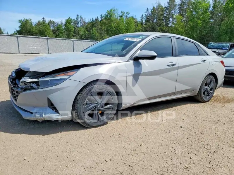 2022 Hyundai Elantra фото