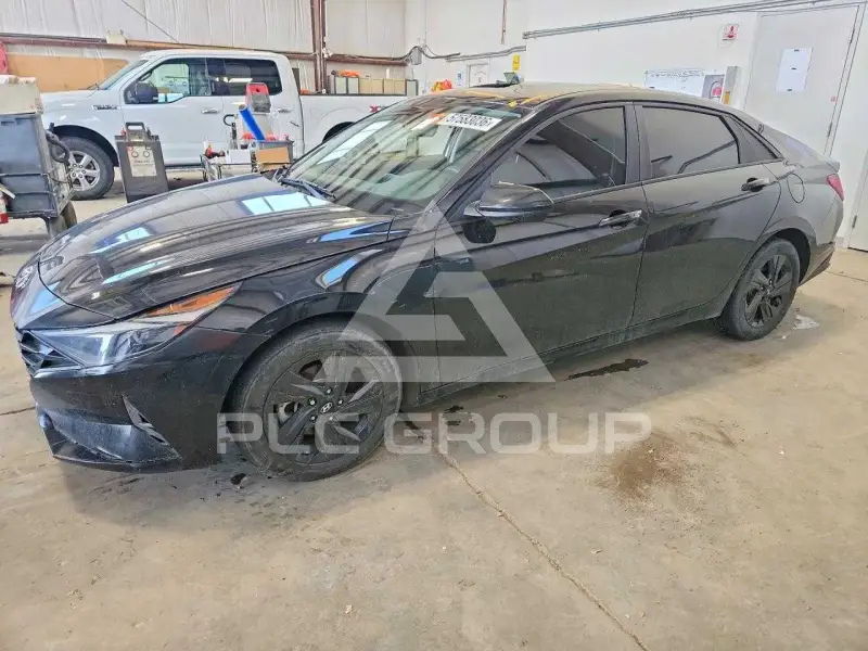 2022 Hyundai Elantra photo