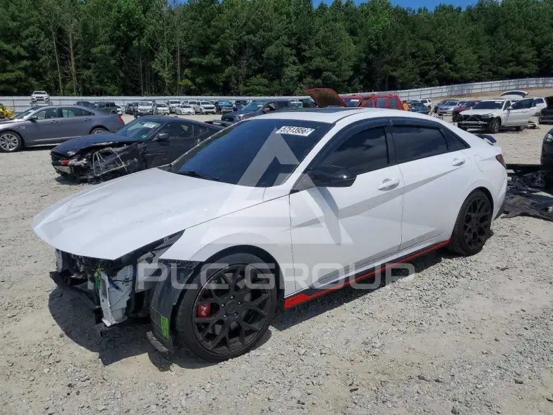2022 Hyundai Elantra фото
