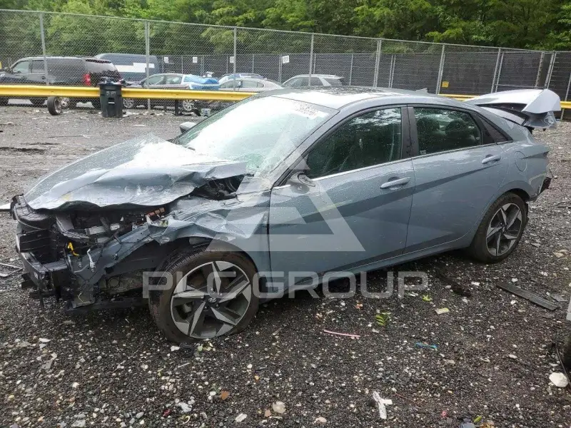 2022 Hyundai Elantra фото
