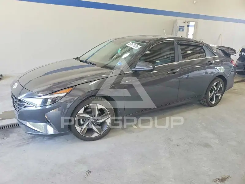 2022 Hyundai Elantra photo