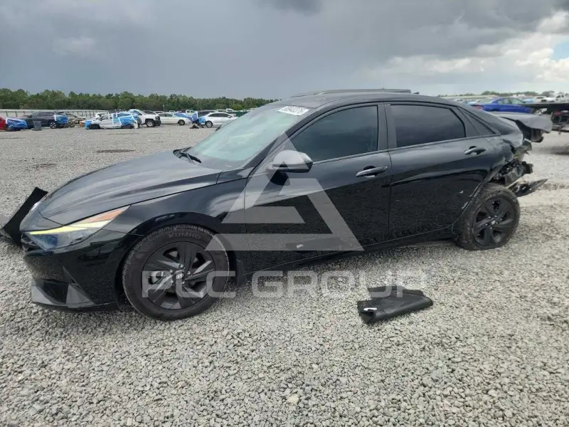 2022 Hyundai Elantra фото