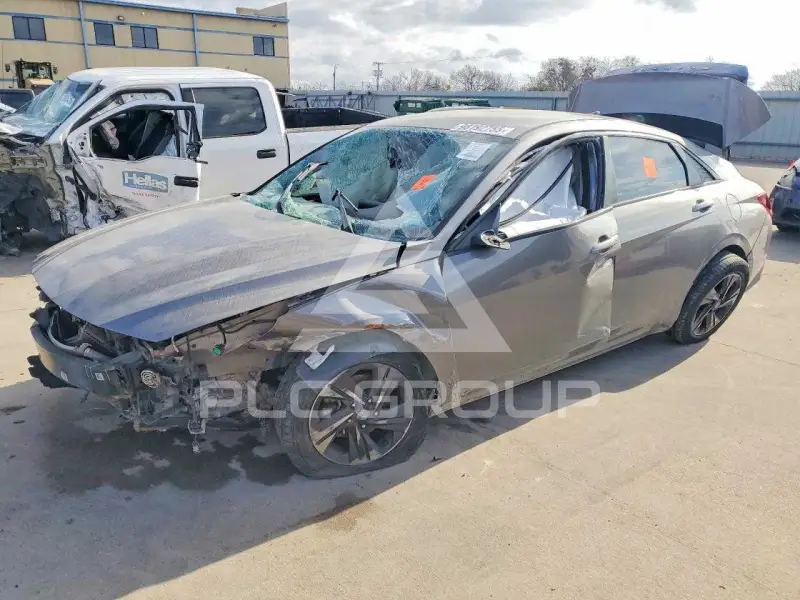 2022 Hyundai Elantra фото