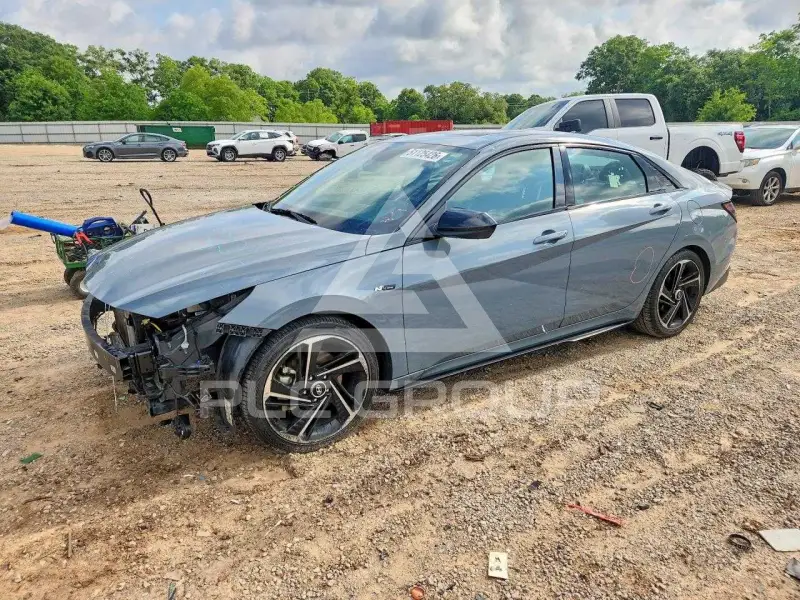 2022 Hyundai Elantra фото
