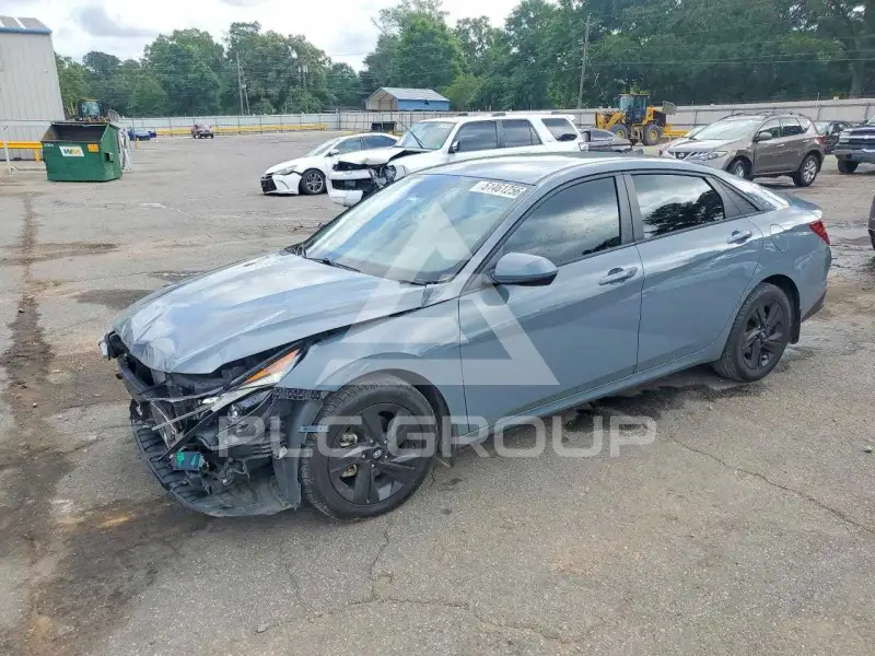 2022 Hyundai Elantra фото