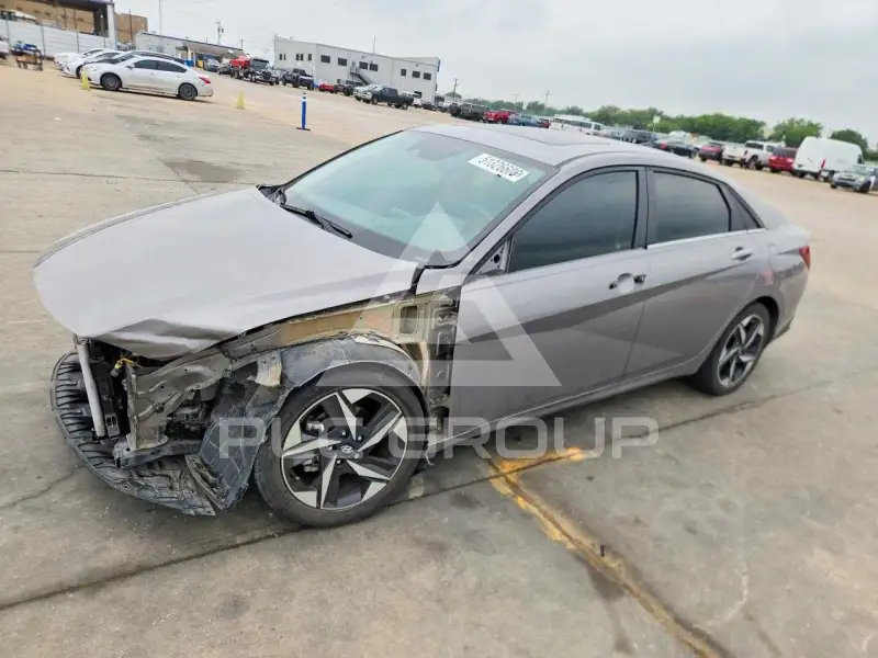 2022 Hyundai Elantra фото