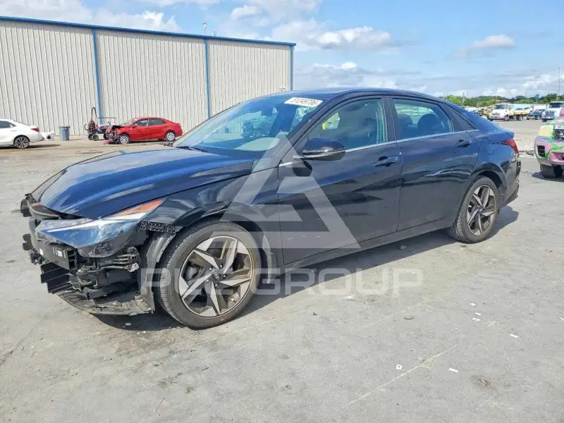 2022 Hyundai Elantra фото