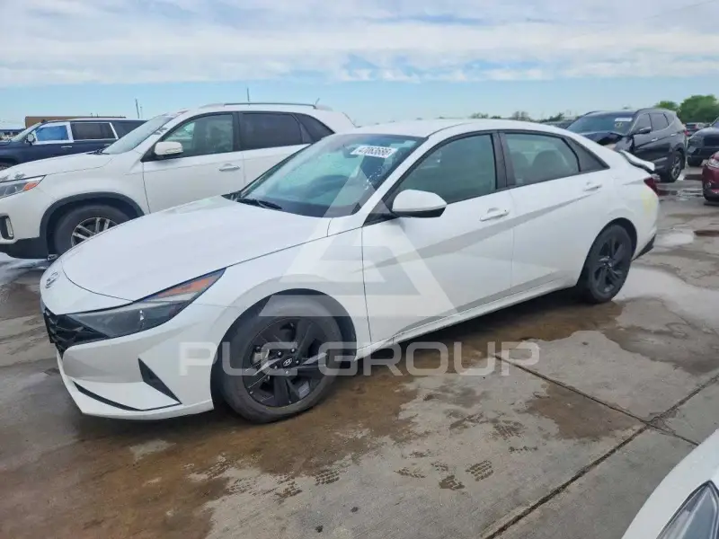 2022 Hyundai Elantra фото