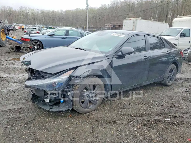2022 Hyundai Elantra фото